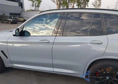 2023 BMW X3 xDrive30I z USA, uszkodzony, nr VIN 5UX53DP05P9P47088